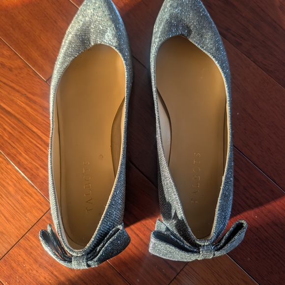 Talbots Sparkling Black Flats with Bow Back - Picture 6 of 12